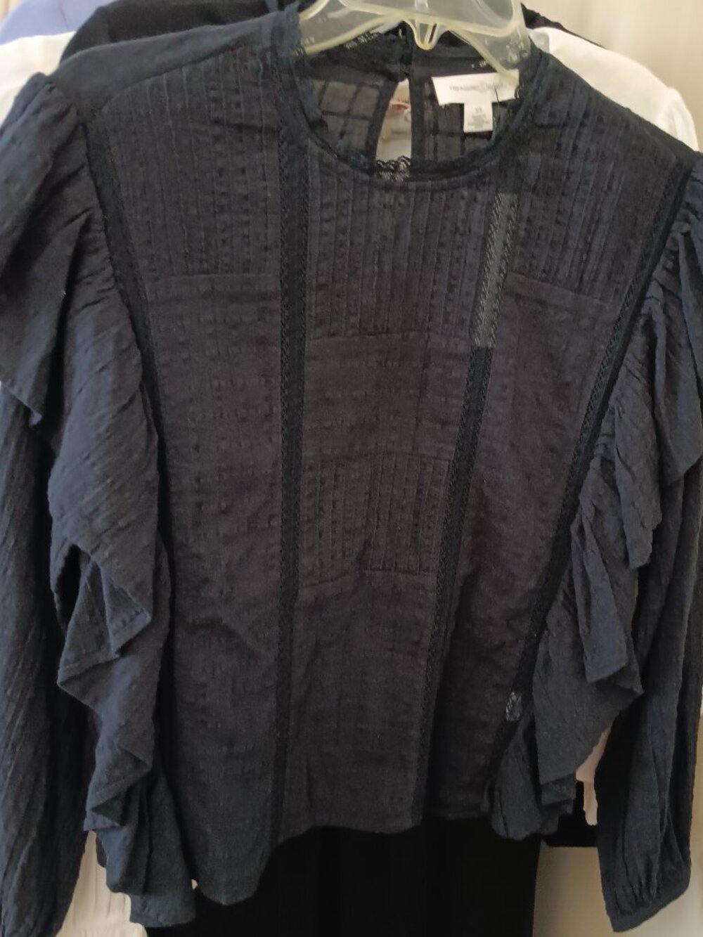NWT Black Peasant Textured Cotton Long Sleeve Blouse Size XS (a larger XS)